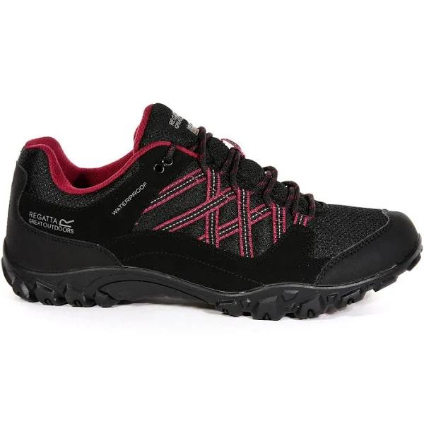 Regatta - 'Edgepoint III' Waterproof Low Walking Shoes - Black - Size 6.5