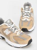 New Balance 530 Beige Trainers