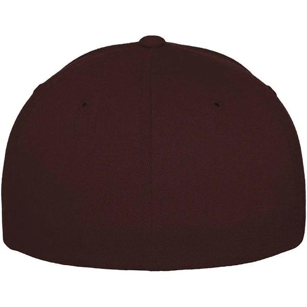 Yupoong Mens Flexfit Fitted Baseball Cap Brown SM