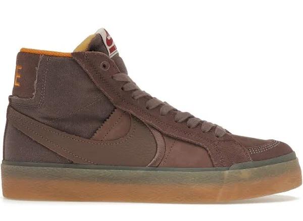 Nike SB Zoom Blazer Mid PRM Plus Plum Eclipse Gum