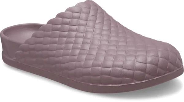 Crocs Women's Dylan Woven Texture Clog Shoe in Twilight, Size 6 US