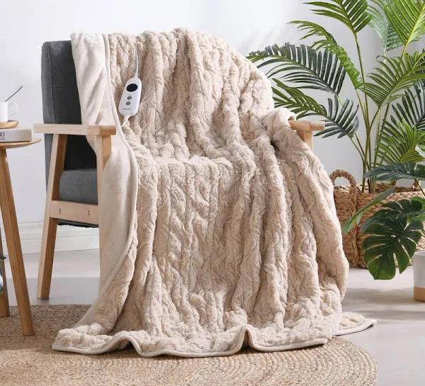 Dreamaker Luxury Faux Fur Heated Throw 160 x 120cm