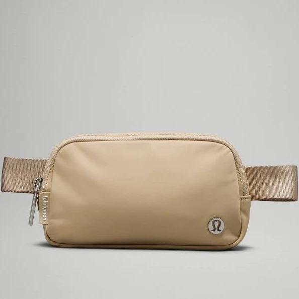 Everywhere Belt Bag Mini in Trench | by lululemon