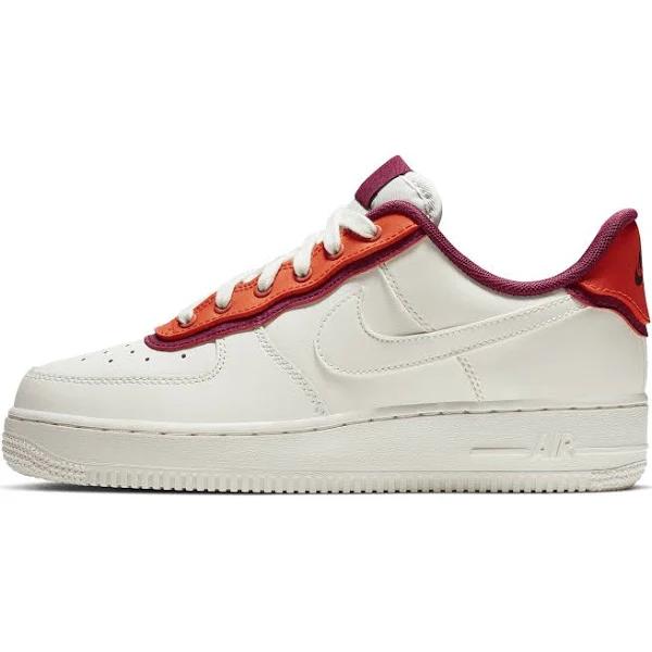 Nike Air Force 1' 07 SE Women's Shoe - Cream