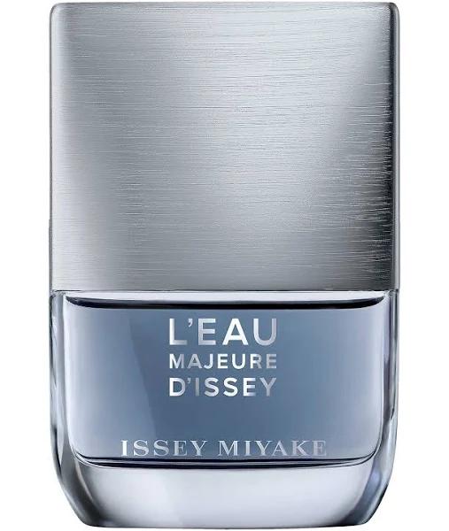 Issey Miyake L'Eau Majeure d'lssey Eau De Toilette Spray 30ml