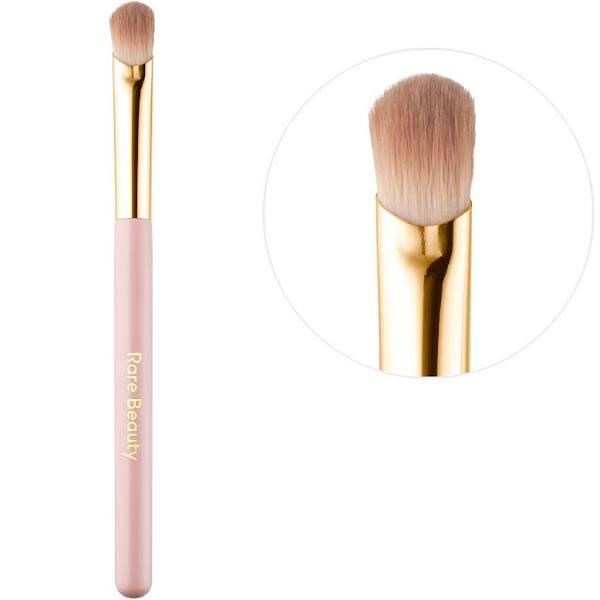 Rare Beauty Stay Vulnerable All-Over Eyeshadow Brush