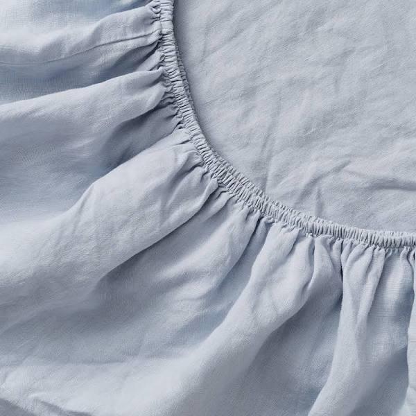 in Bed 100% Linen Fitted Sheet in Mist, Queen