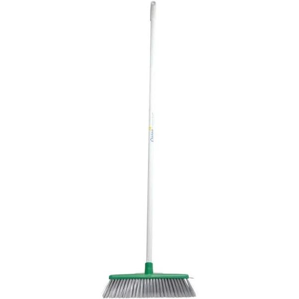 Oates Classic Plus Ultimate Indoor Broom Green CR895