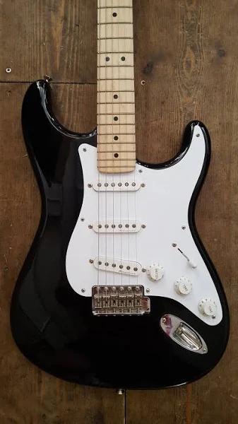 Fender Eric Clapton Stratocaster , Maple Fingerboard, Black