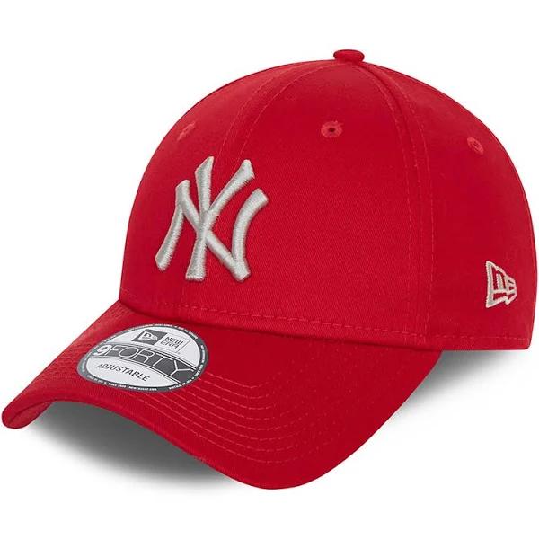 New Era League Essential 9Forty New York Yankees Cap One Size