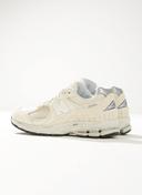 New Balance Beige 2002R Sneakers