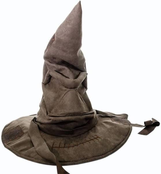 Harry Potter Hogwarts Animatronic Talking Sorting Hat