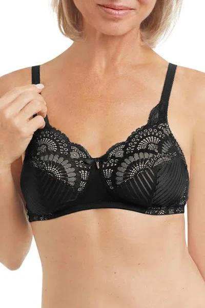 Amoena Karolina Wire Free Mastectomy Bras. Post Surgery Bra 22D