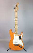 Fender Player Stratocaster (Maple Fingerboard, Capri Orange)