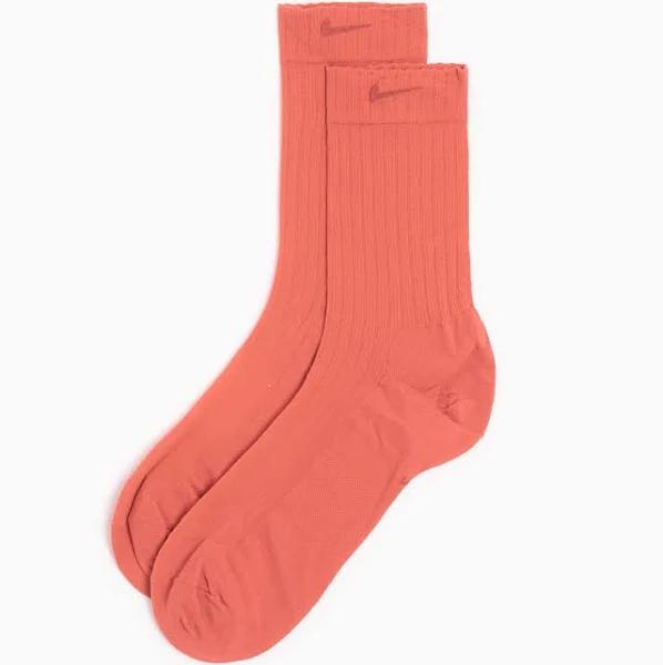 Nike Women's Sheer Crew Socks (1 Pair) - Red