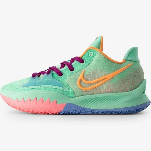 Nike Kyrie 4 Low