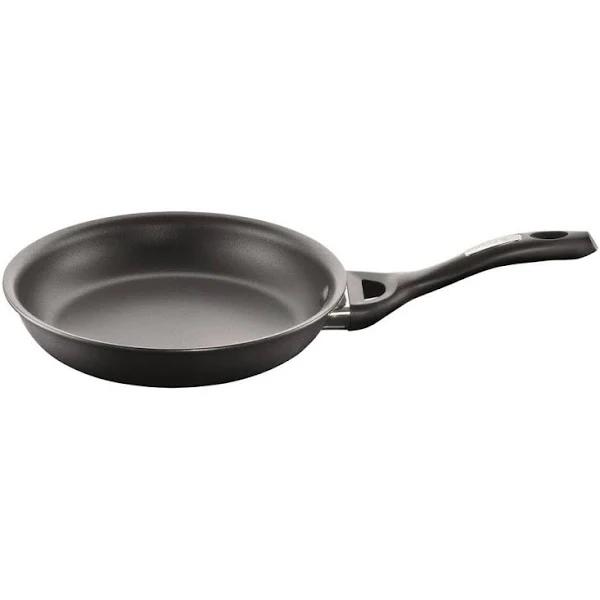 iD3 CS Hard Anodised Frypan With Bakelite Handle Size 30cm by Baccarat