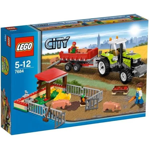 LEGO City Pig Farm and Tractor