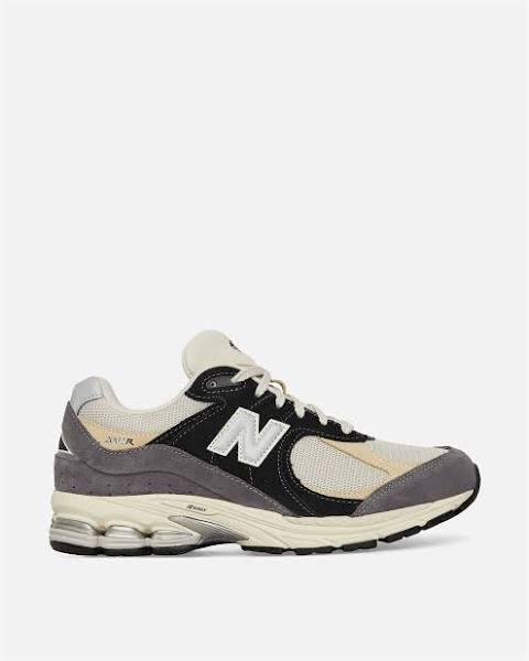 New Balance Mens 2002R Black Size 4 - Platypus | AfterPay Available