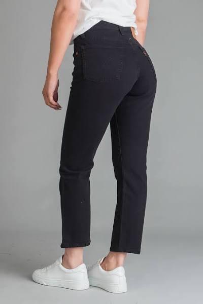 Levi's 501 Crop Jean in Black