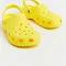 Crocs Classic Clog (Lemon)