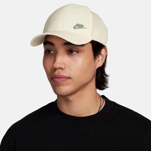 Nike Dri-FIT Club Cap - White - L/XL