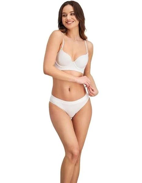 Me. by Bendon Play Long Line Bra in White 12 C