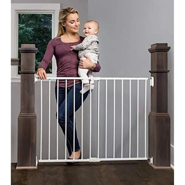 Regalo Extra Wide 2-in-1 Stairway and Hallway Safety Gate, Includes Mounting Kit