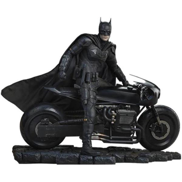 The Batman - Batman Premium Format Statue