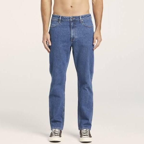 Wrangler - Eazy Straight Jeans in Denim