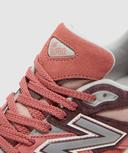 New Balance U9060TRU UK10 / Red / Mineral Red/Truffle