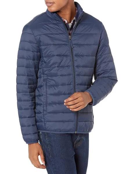 Amazon Essentials Men's Packable Lightweight Water-resistant Puffer Jacket (Available in Big & Tall)