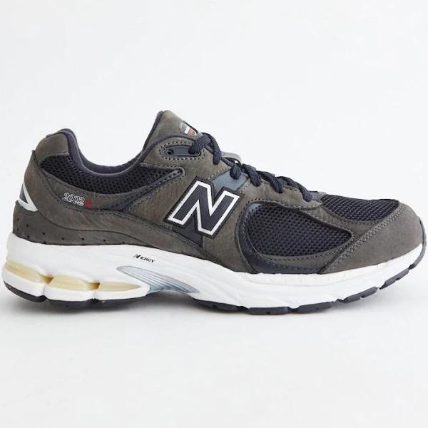 New Balance | 2002R 'Black Grey' Sneakers Black Grey / 8