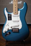 Fender Player Stratocaster Left Handed Maple Fingerboard - Tidepool