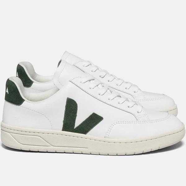 Veja V-12 Extra White/Cyprus