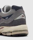 New Balance 2002R Sneaker (Dark Grey/Navy/White - 4)