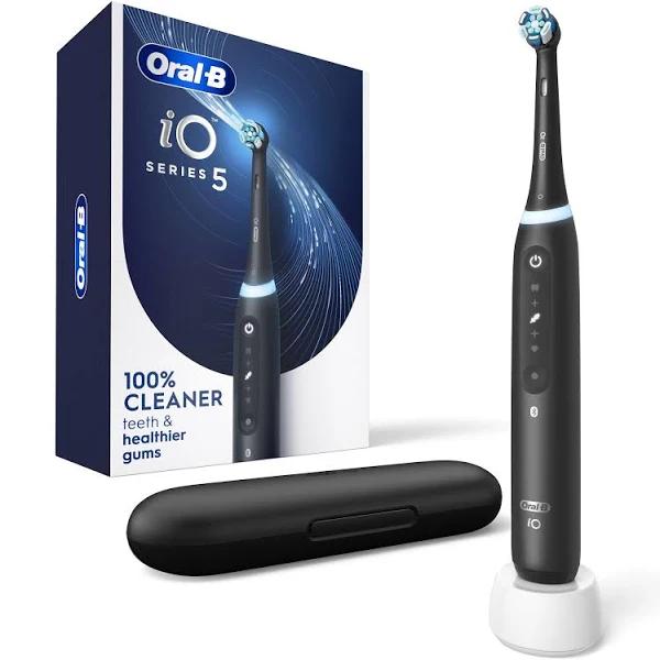 Oral-B - IO Series 5 Rechargeable Electric Toothbrush w/Brush Head - Black - iO5 Black - 069055133026