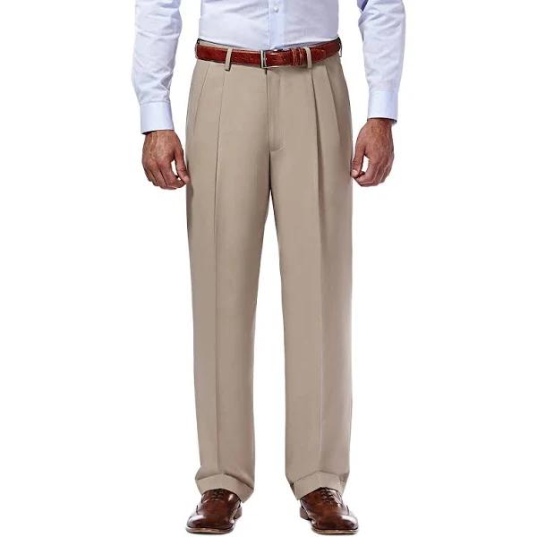 Haggar Men's Mynx Gabardine Pleat-Front Dress Pant with Hidden Expandable Waist