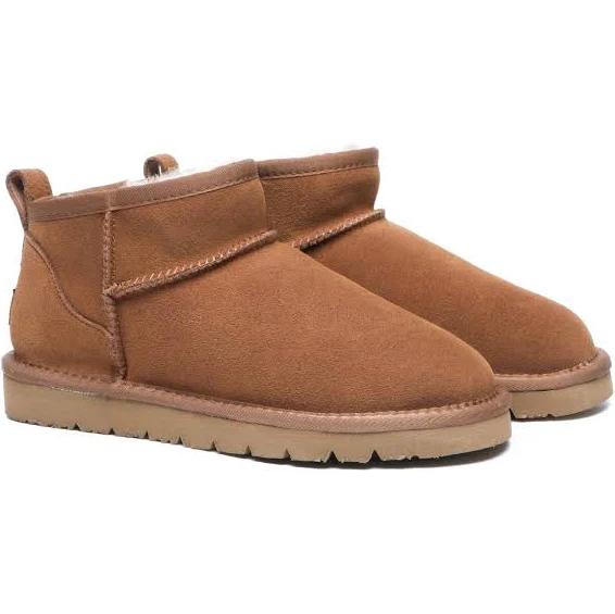 Mini UGG Boots Unisex Julia Chestnut / 40