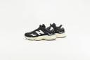 New Balance Unisex 9060 Black/Blacktop/White - Size 5