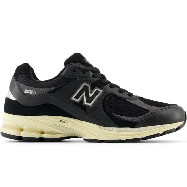 New Balance 2002R Black