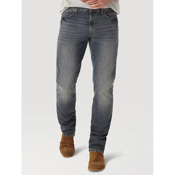 Wrangler Men's Retro Slim Fit Straight Leg Jean