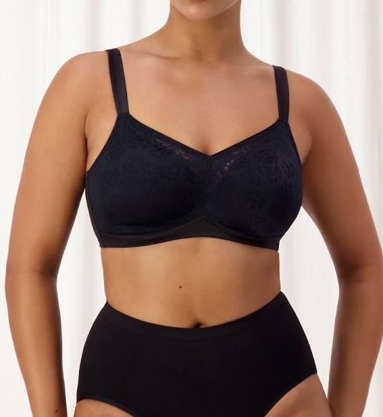 Triumph Lacy Minimiser Wirefree Bra - Black - 16C Black