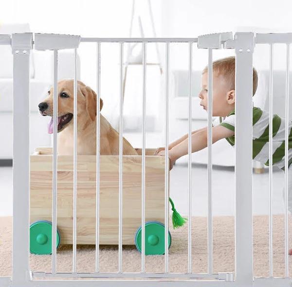 Levede Baby Safety Gate Adjustable Kid Pet Security Stair Barrier Door