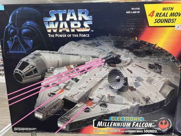 Star Wars Power of The Force Electronic Millennium Falcon