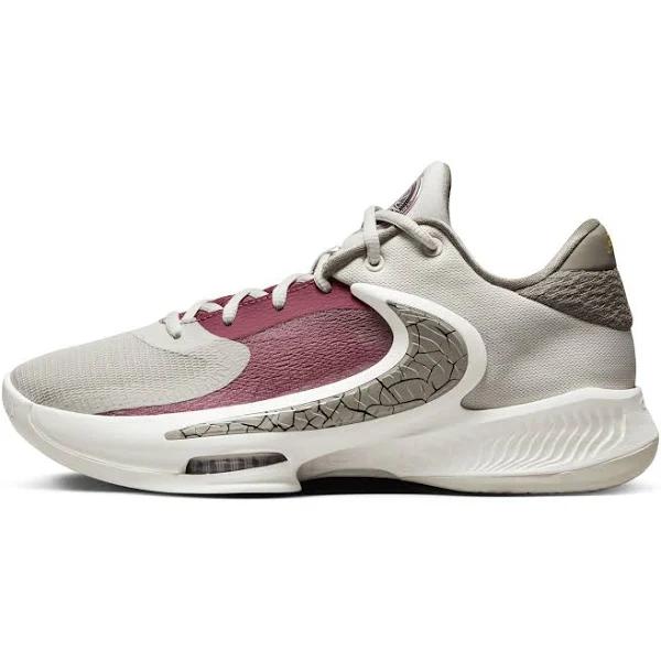 Nike - Zoom Freak 4 Sweet Beet Sneakers - Unisex - Rubber/Fabric/Fabric - 17 - White