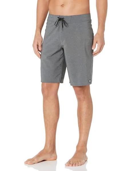 Billabong Men's Classic Solid Stretch Boardshort