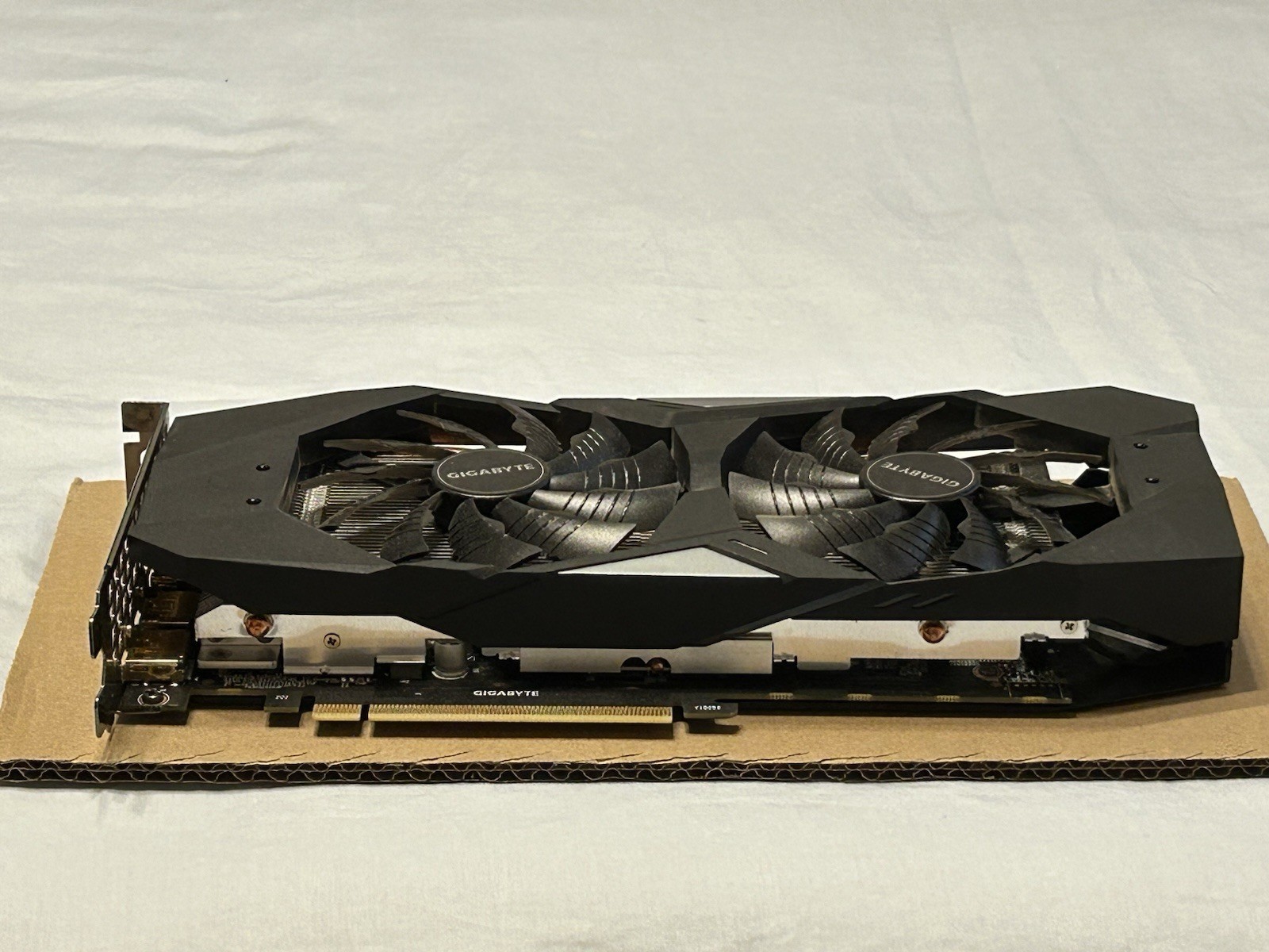Gigabyte GeForce RTX 2060 Windforce OC 6GB