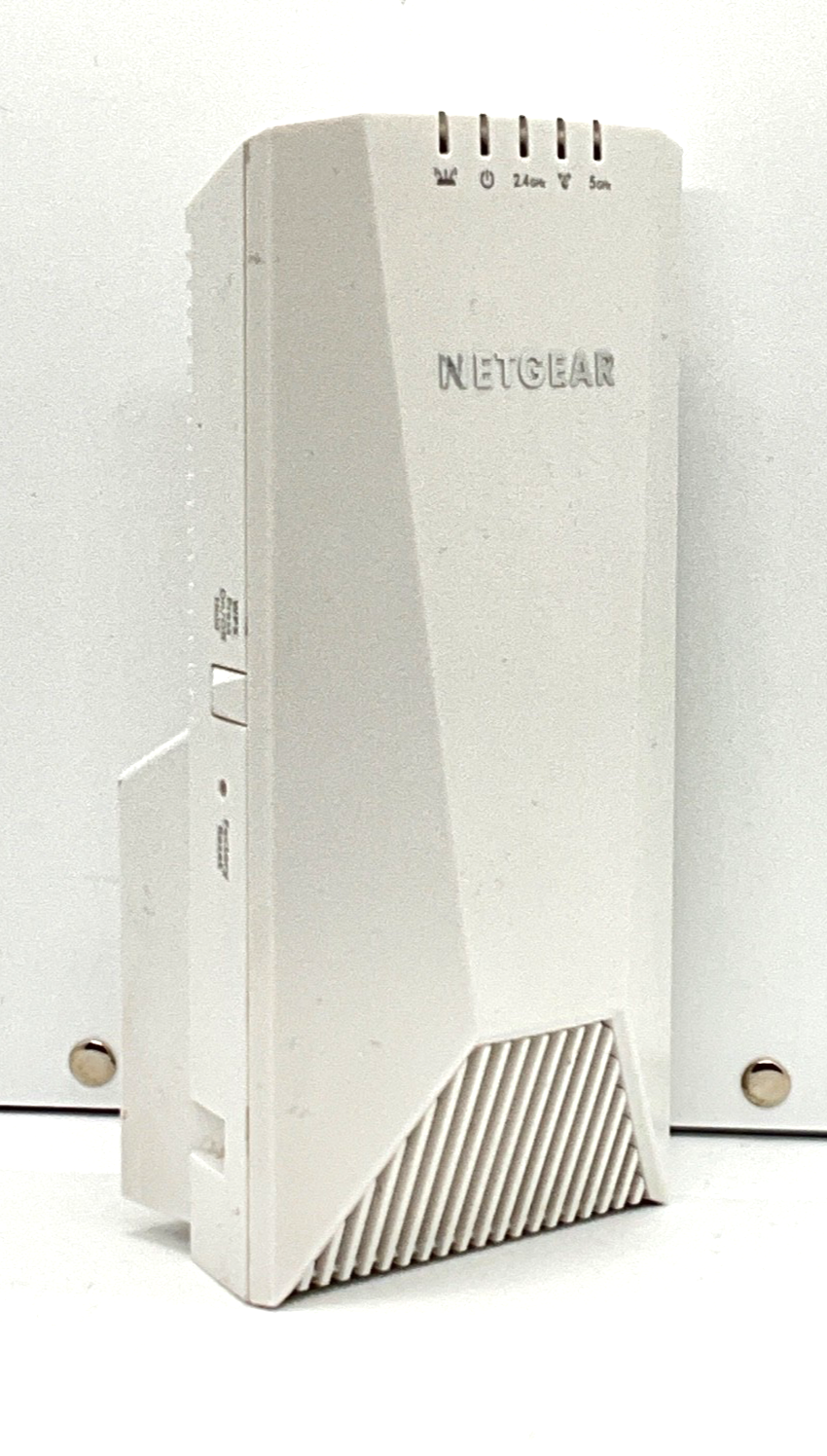 Netgear Nighthawk X4S EX7500 AC2200 Tri-Band WiFi Mesh Extender