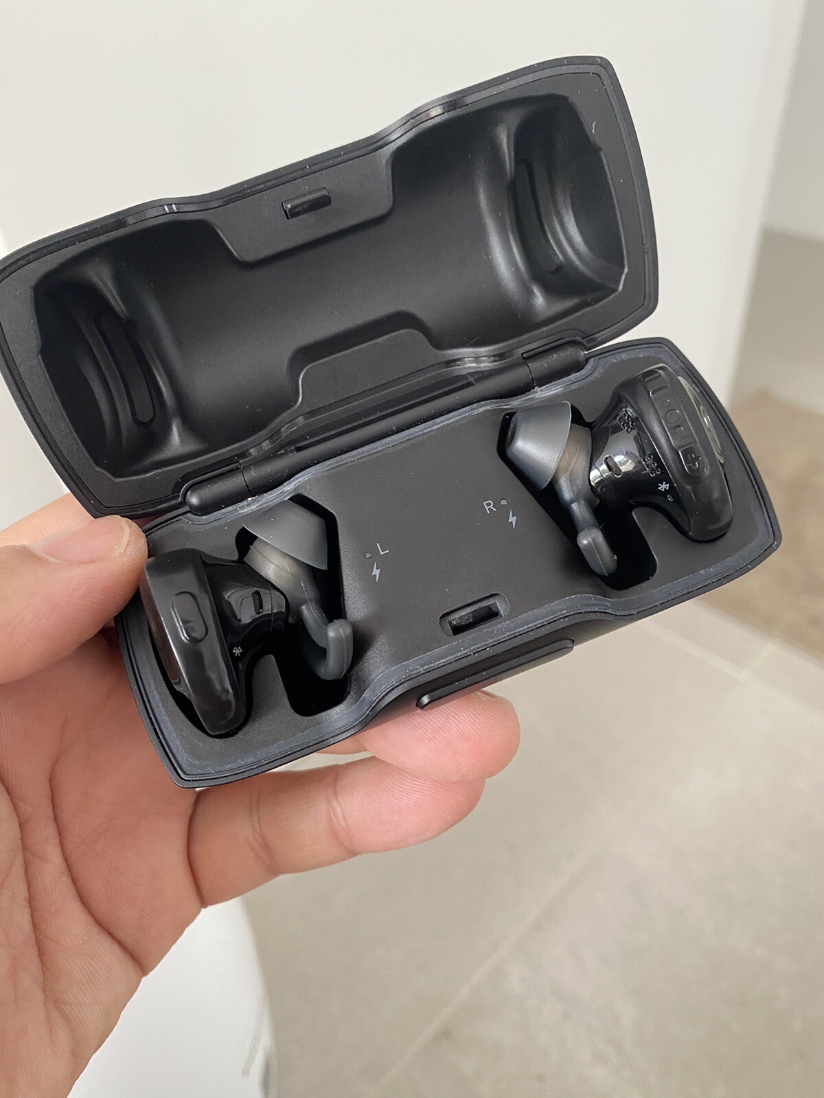 Bose SoundSport Free Wireless Headphones - Midnight Blue